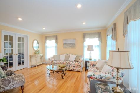 26 Kinglet Drive S Plainsboro NJ 08512