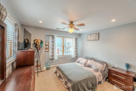 130 Loretta Street Hopelawn NJ 08861