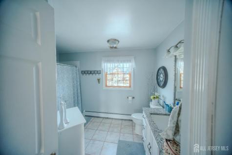 130 Loretta Street Hopelawn NJ 08861