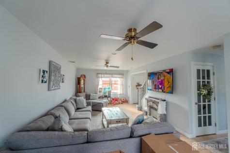 130 Loretta Street Hopelawn NJ 08861