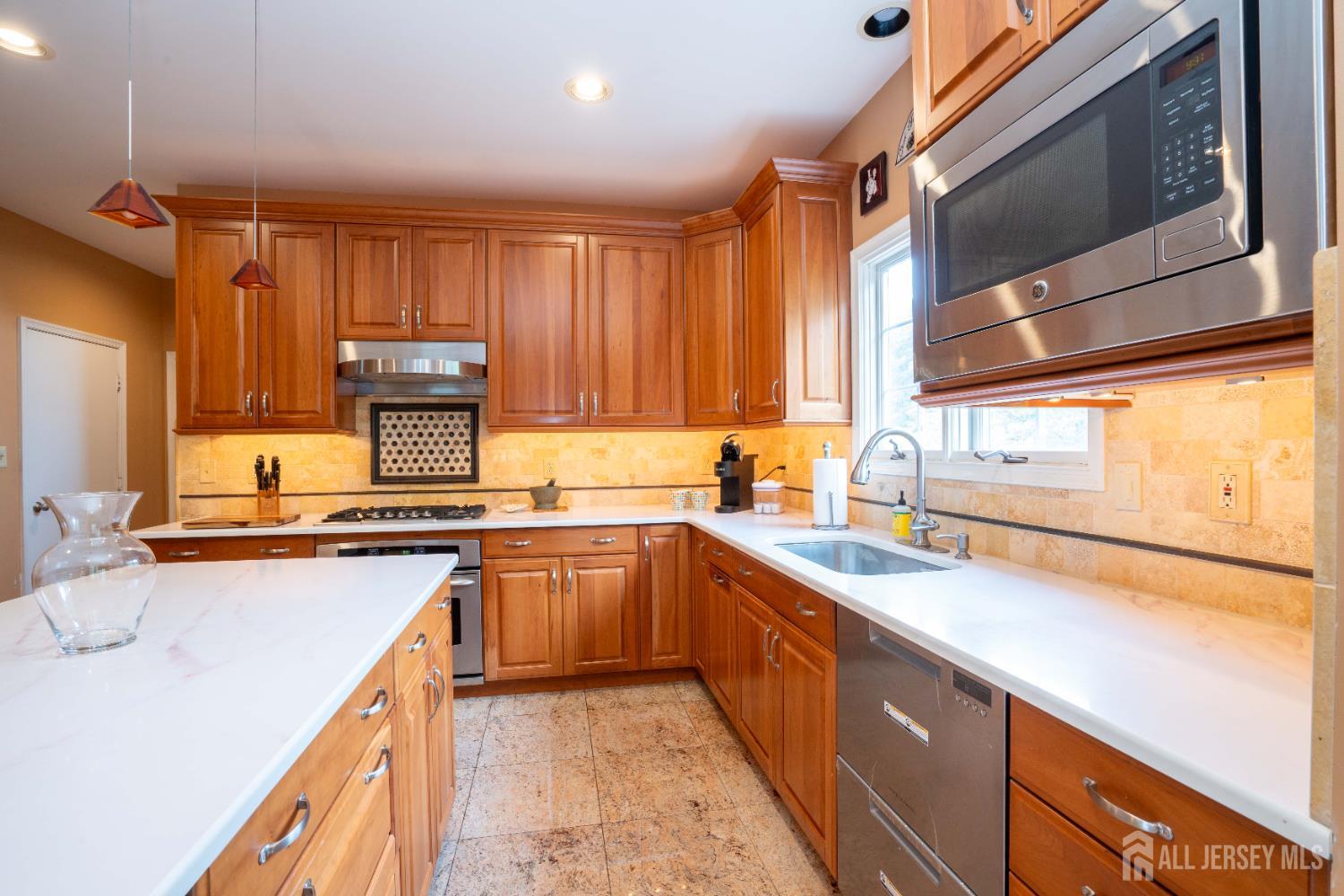 31 Sapphire Drive West Windsor NJ 08550