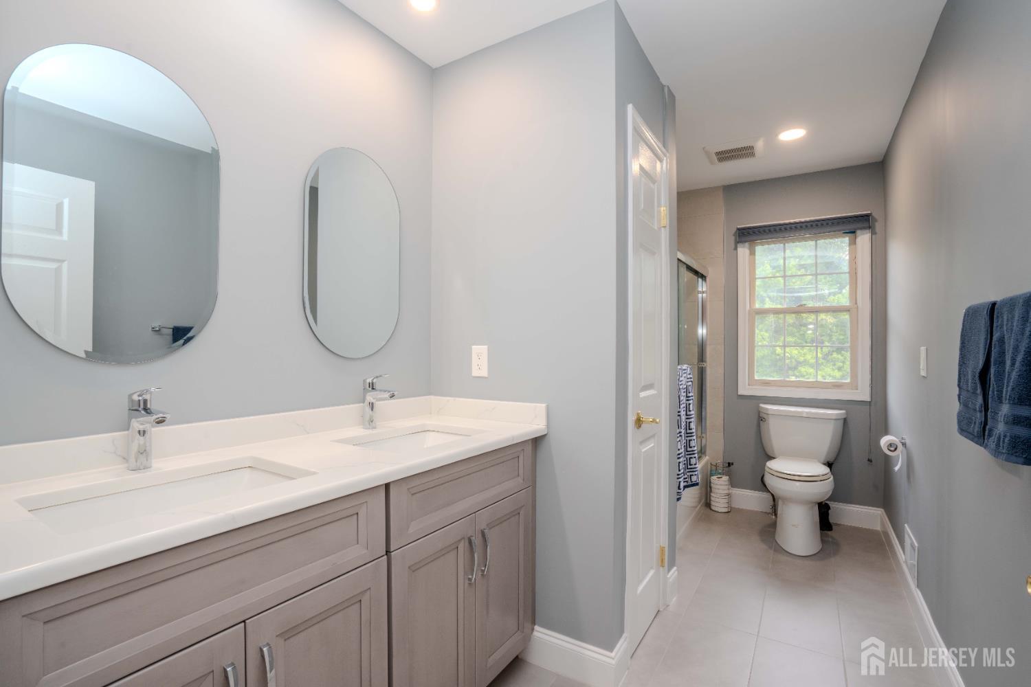 31 Sapphire Drive West Windsor NJ 08550