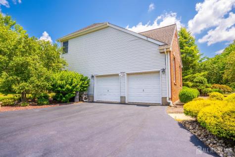 31 Sapphire Drive West Windsor NJ 08550