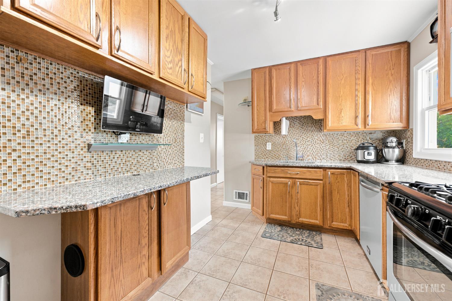 2697 Woodbridge Avenue Edison NJ 08817
