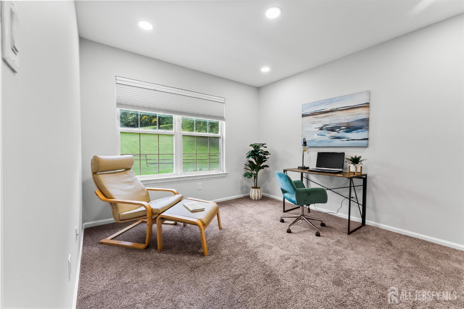 6 Windsong Circle East Brunswick NJ 08816