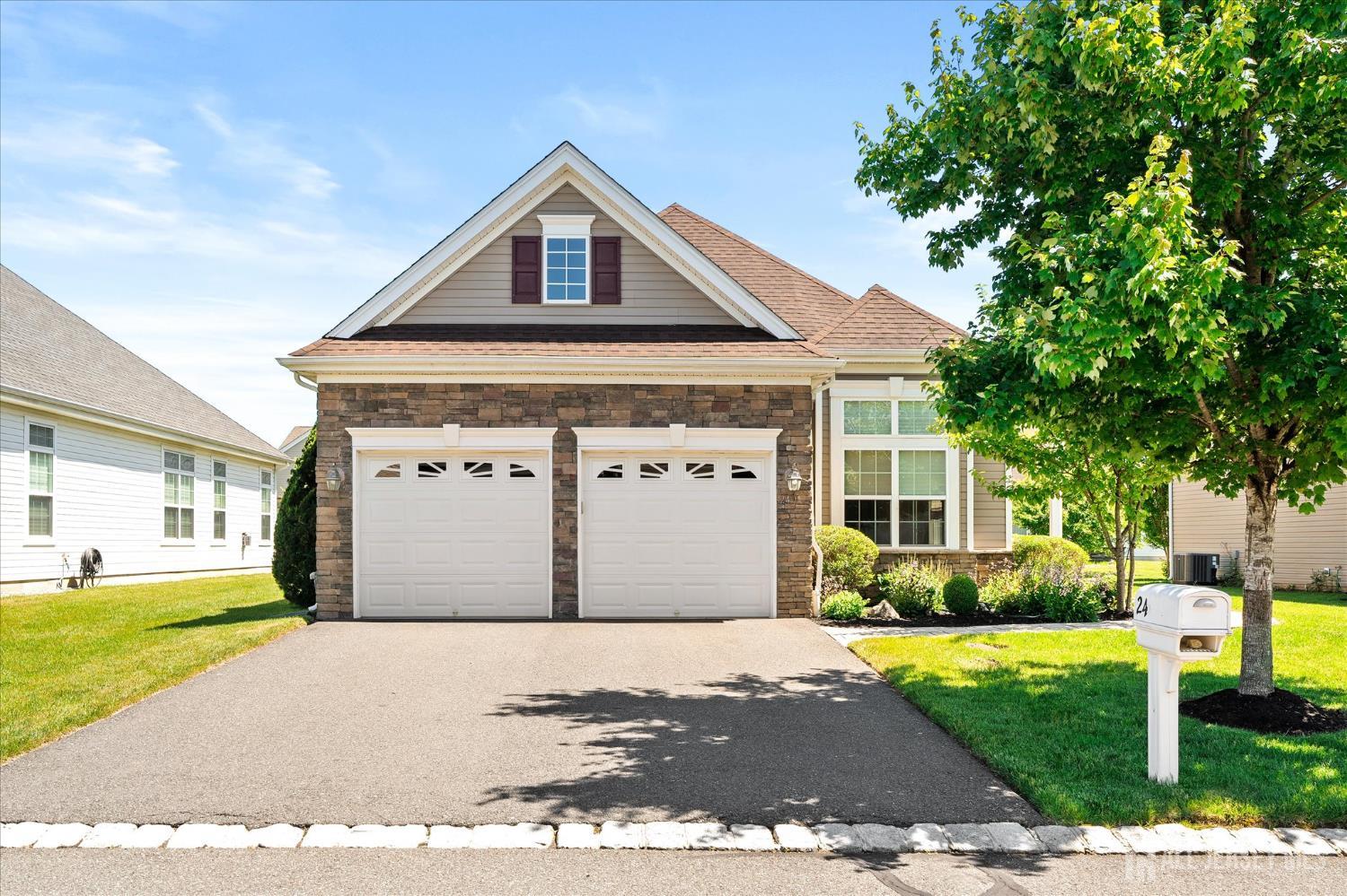 24 Ravenslake Road Monroe NJ 08831