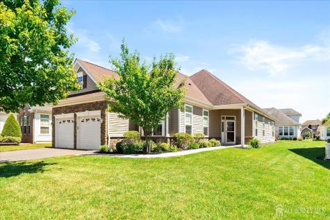 24 Ravenslake Road Monroe NJ 08831
