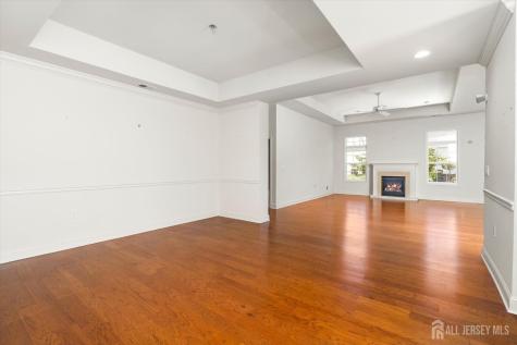 24 Ravenslake Road Monroe NJ 08831