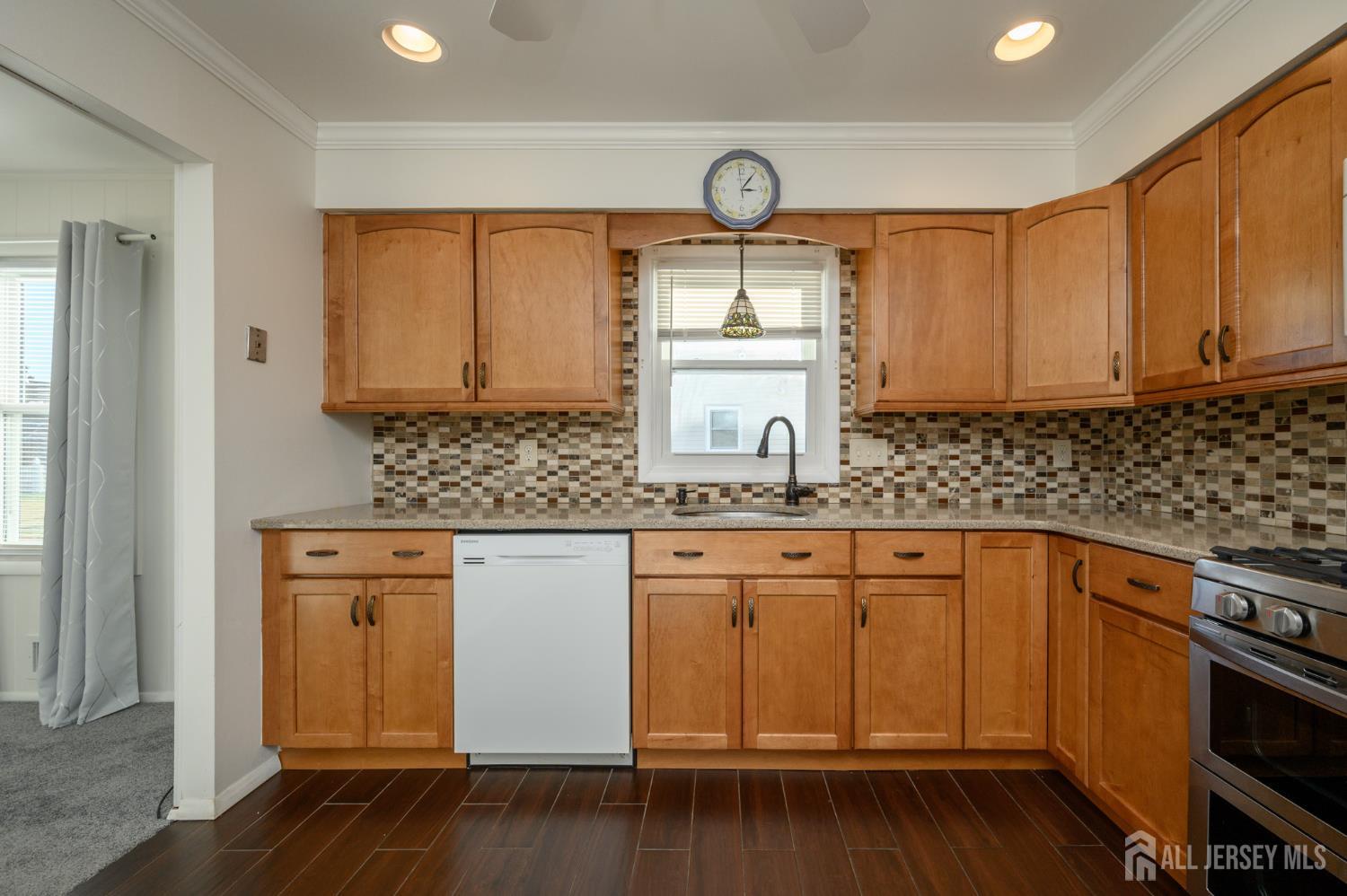 17 Wiltshire Court Toms River NJ 08757