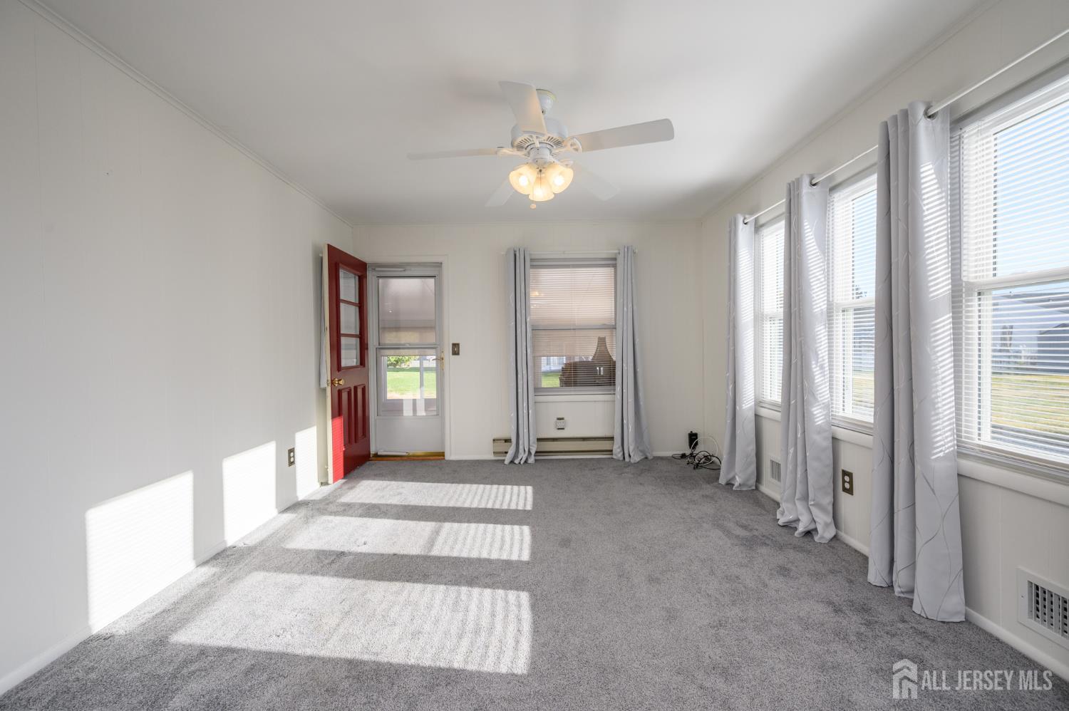 17 Wiltshire Court Toms River NJ 08757