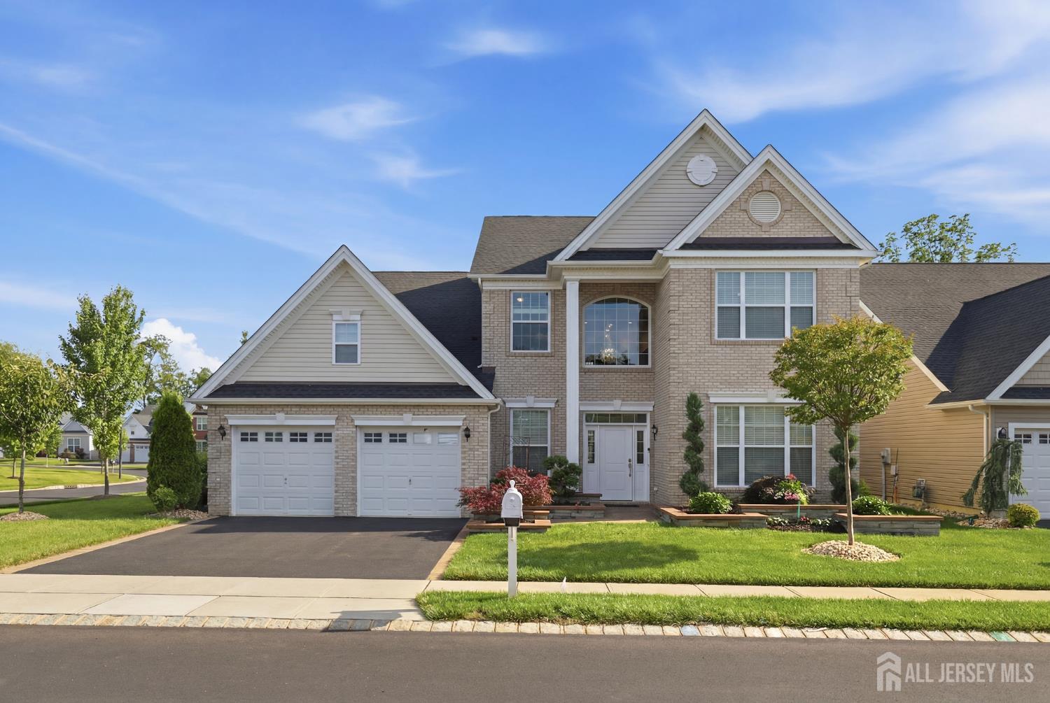 19 Whistling Straits Drive Monroe NJ 08831
