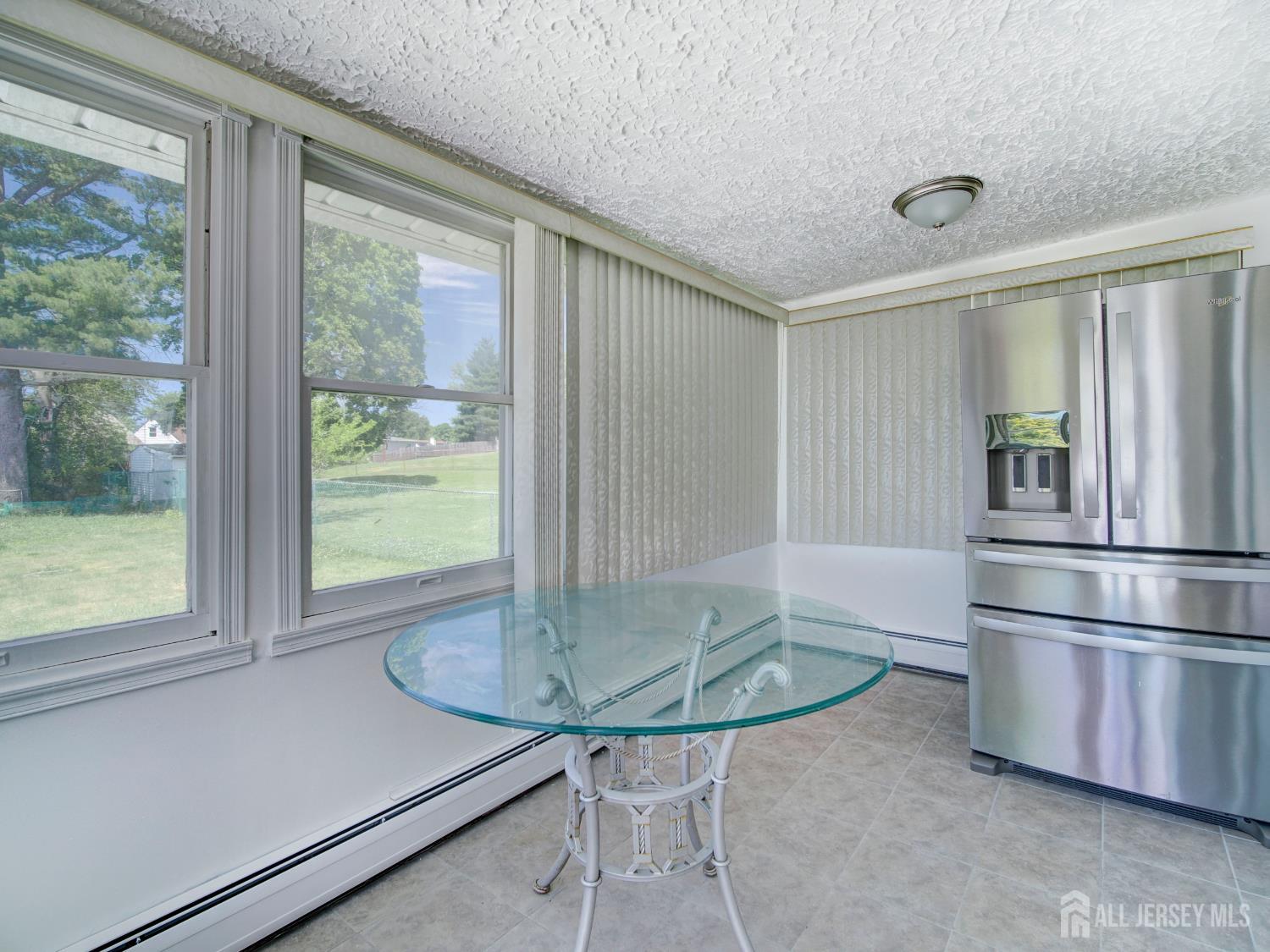 19 Jonquil Circle Fords NJ 08863