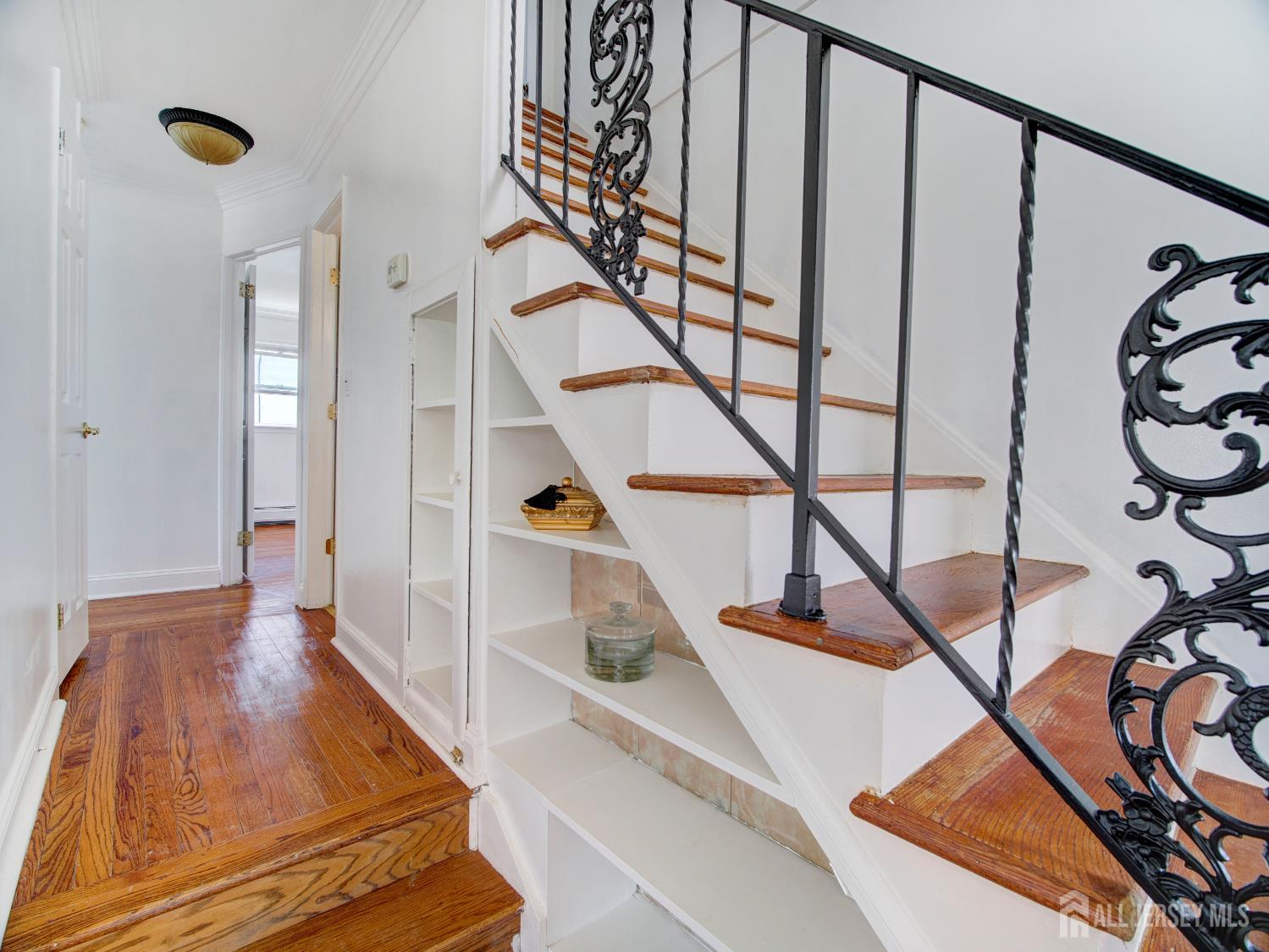 19 Jonquil Circle Fords NJ 08863