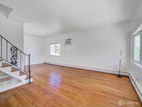 19 Jonquil Circle Fords NJ 08863