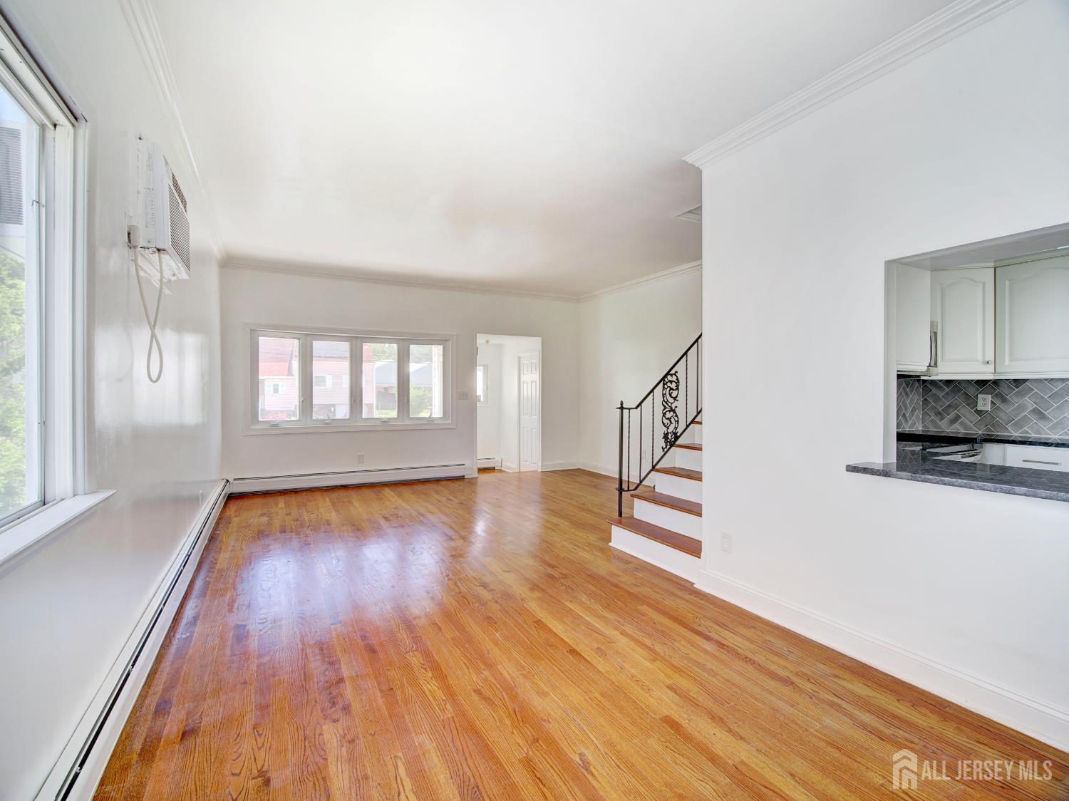 19 Jonquil Circle Fords NJ 08863