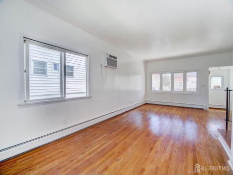 19 Jonquil Circle Fords NJ 08863