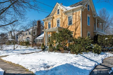 52 Spring Street Metuchen NJ 08840