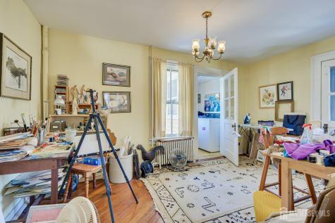 52 Spring Street Metuchen NJ 08840