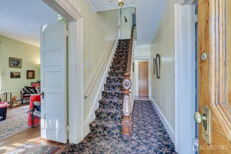 52 Spring Street Metuchen NJ 08840