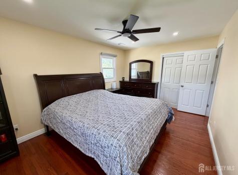 125 Hermann Street Carteret NJ 07008