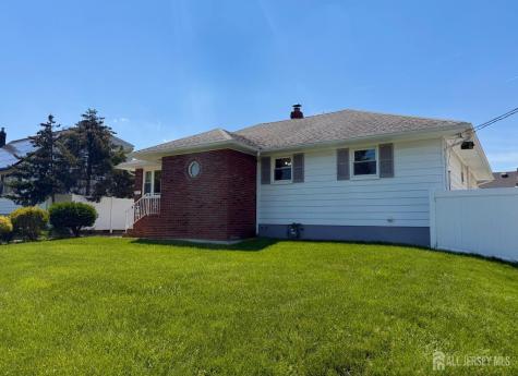 125 Hermann Street Carteret NJ 07008