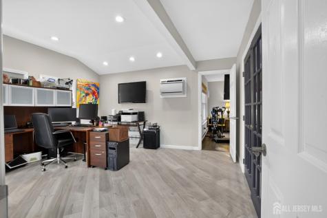 484 Fairton Drive Monroe NJ 08831