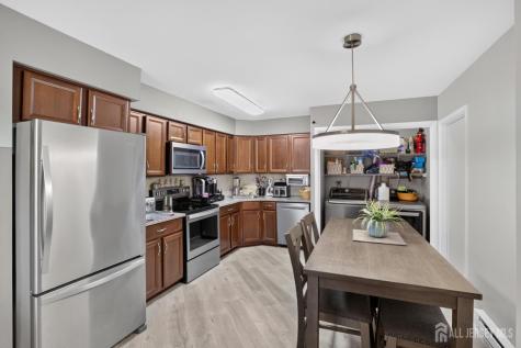 484 Fairton Drive Monroe NJ 08831