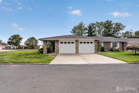 484 Fairton Drive Monroe NJ 08831