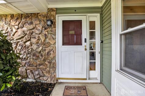 484 Fairton Drive Monroe NJ 08831