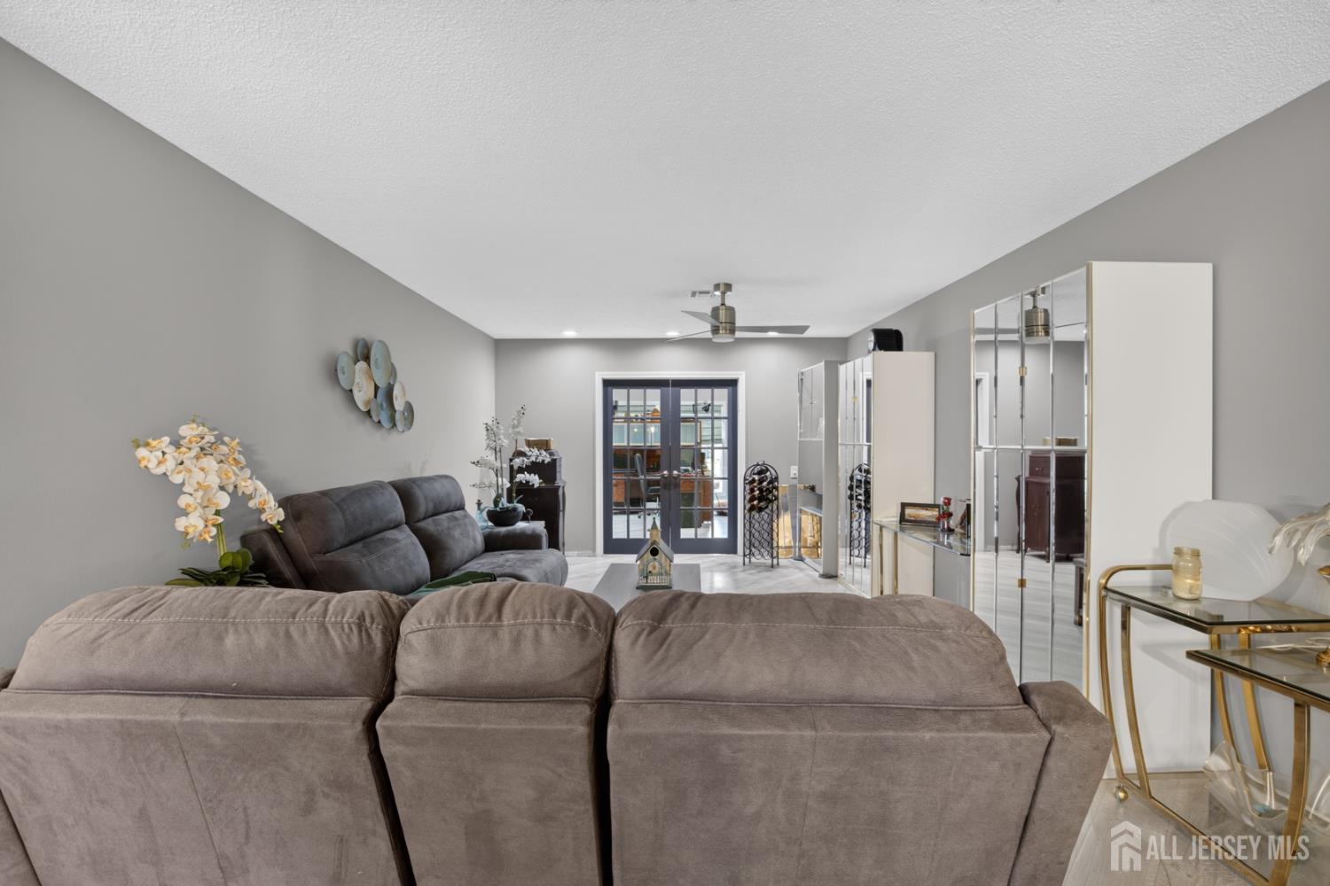 484 Fairton Drive Monroe NJ 08831