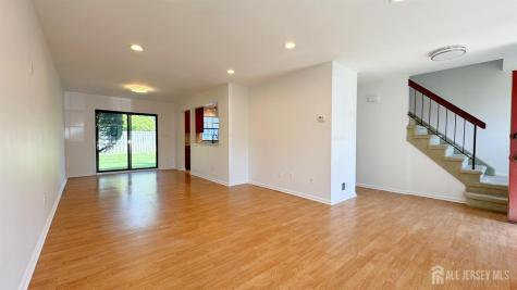 2904 Stonehedge Road Edison NJ 08820
