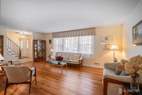 20 Rolling Road East Brunswick NJ 08816
