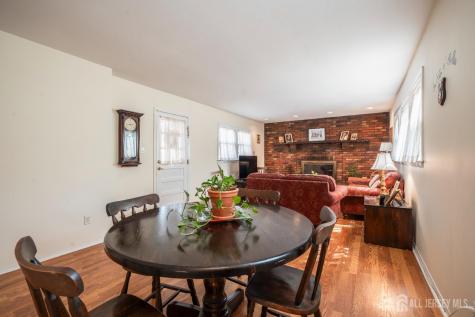 20 Rolling Road East Brunswick NJ 08816
