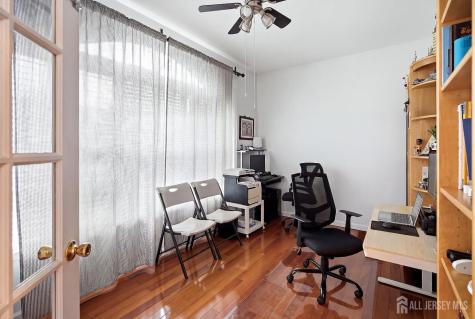 77 Timberhill Drive Franklin Twsp NJ 08823