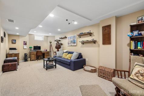 4 Angelica Court Matawan NJ 07747