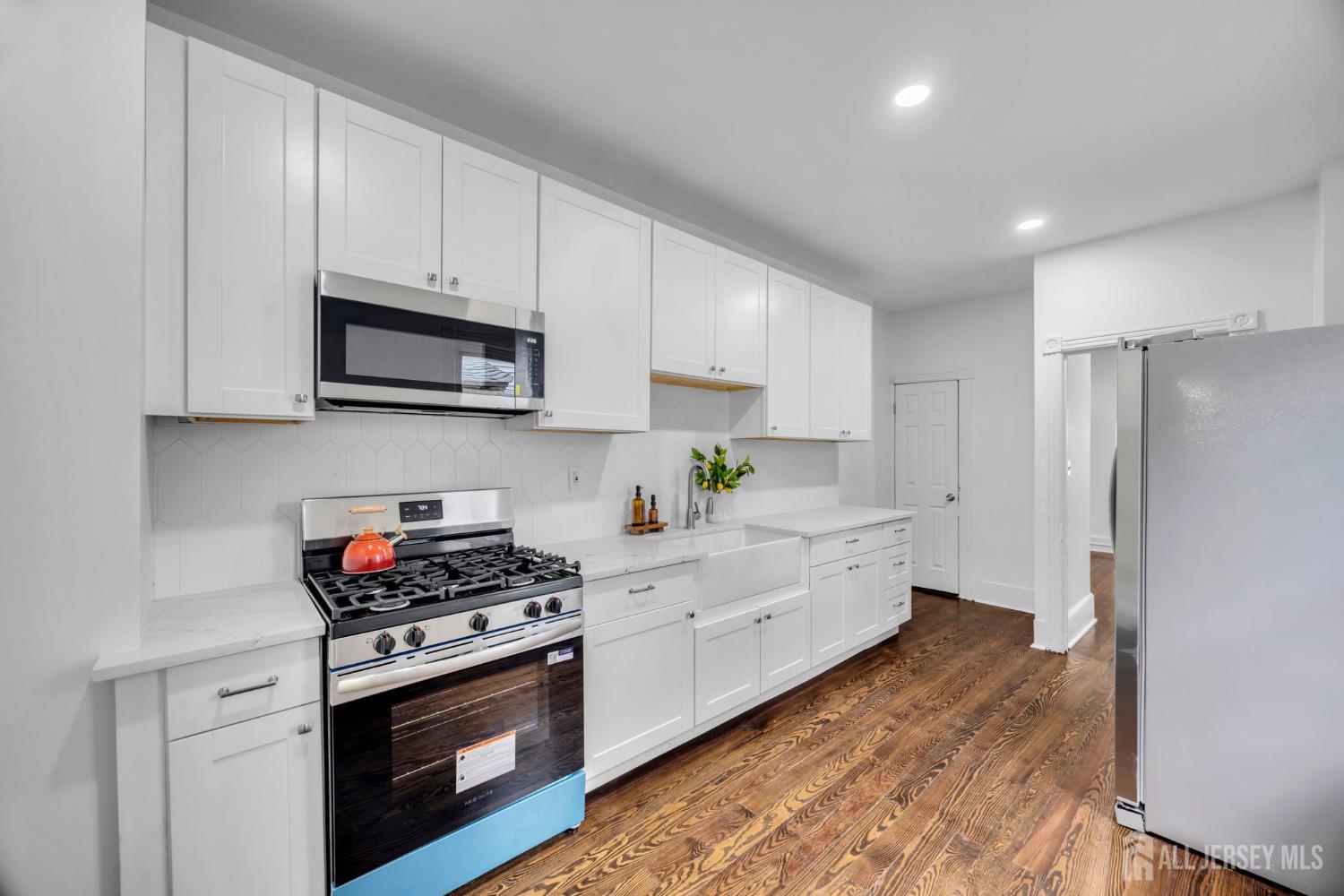 480 Stuyvesant Avenue Trenton NJ 08618