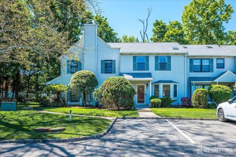 1402 Maplecrest Road Edison NJ 08820
