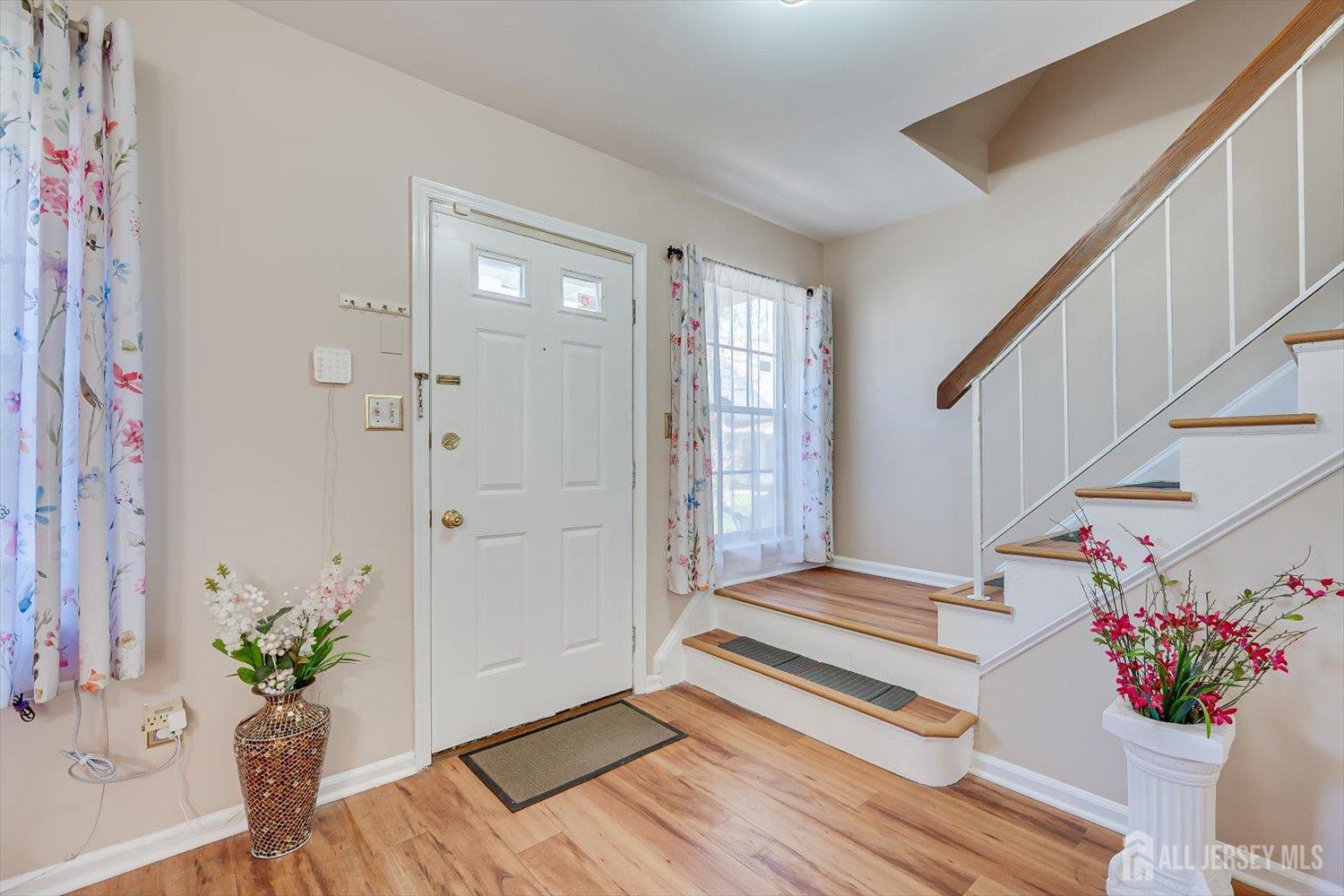 1402 Maplecrest Road Edison NJ 08820