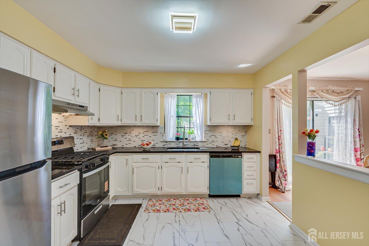1402 Maplecrest Road Edison NJ 08820