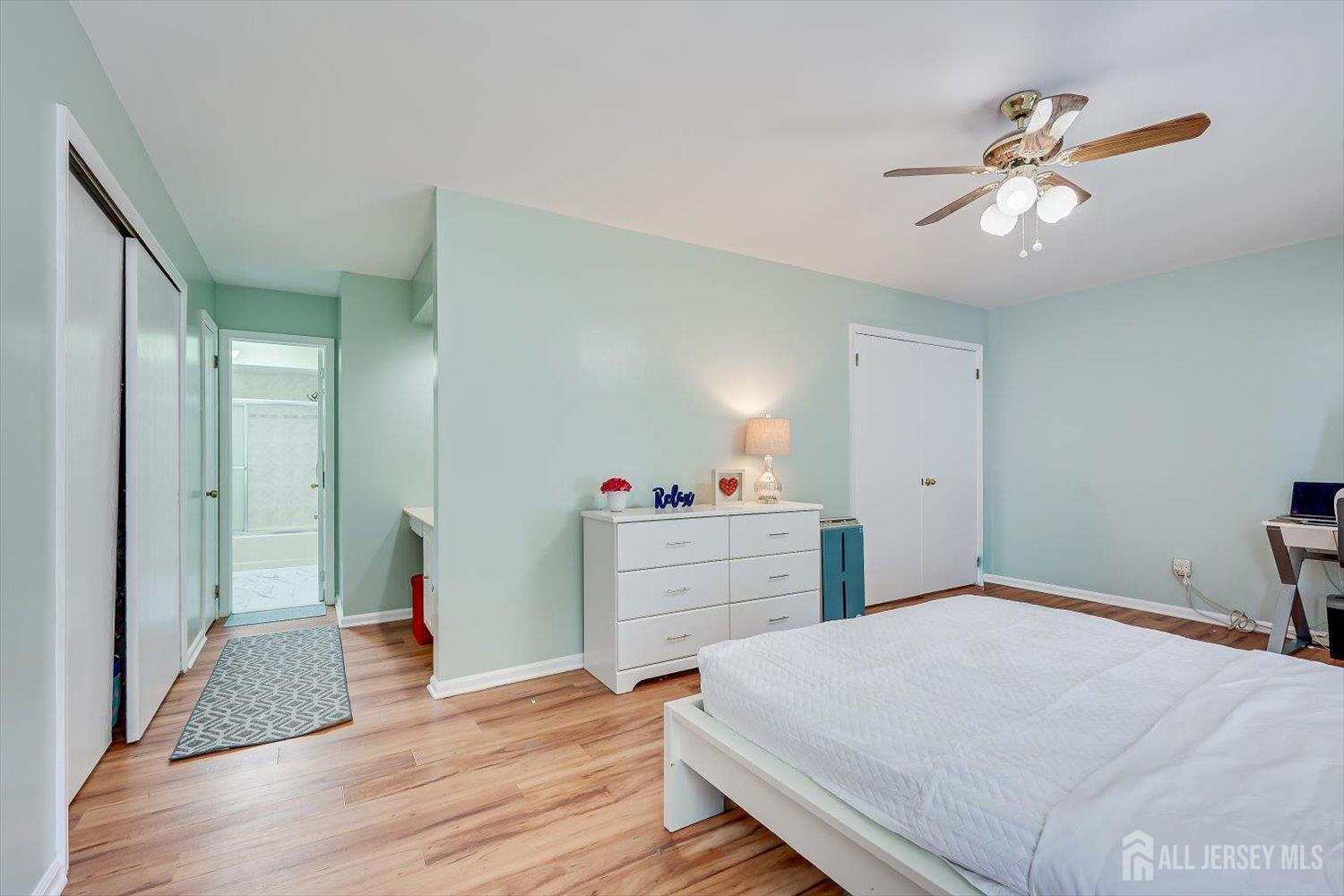 1402 Maplecrest Road Edison NJ 08820