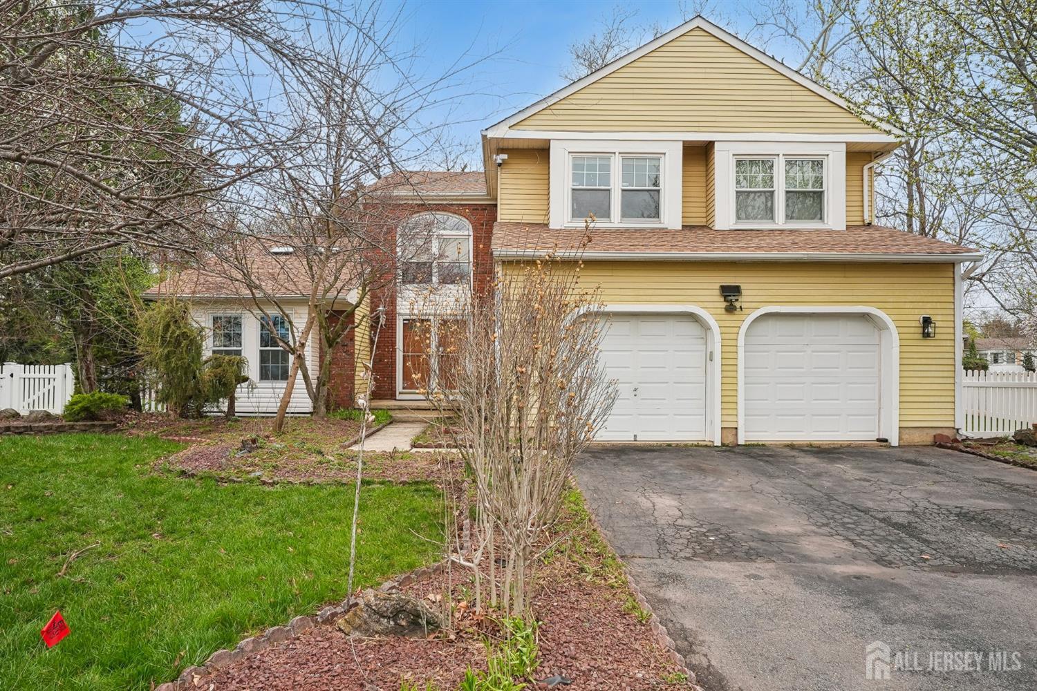 9 Chipwood Lane North Brunswick NJ 08902