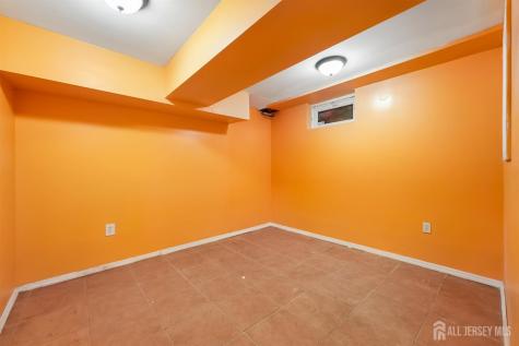 9 Chipwood Lane North Brunswick NJ 08902