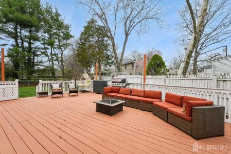 9 Chipwood Lane North Brunswick NJ 08902