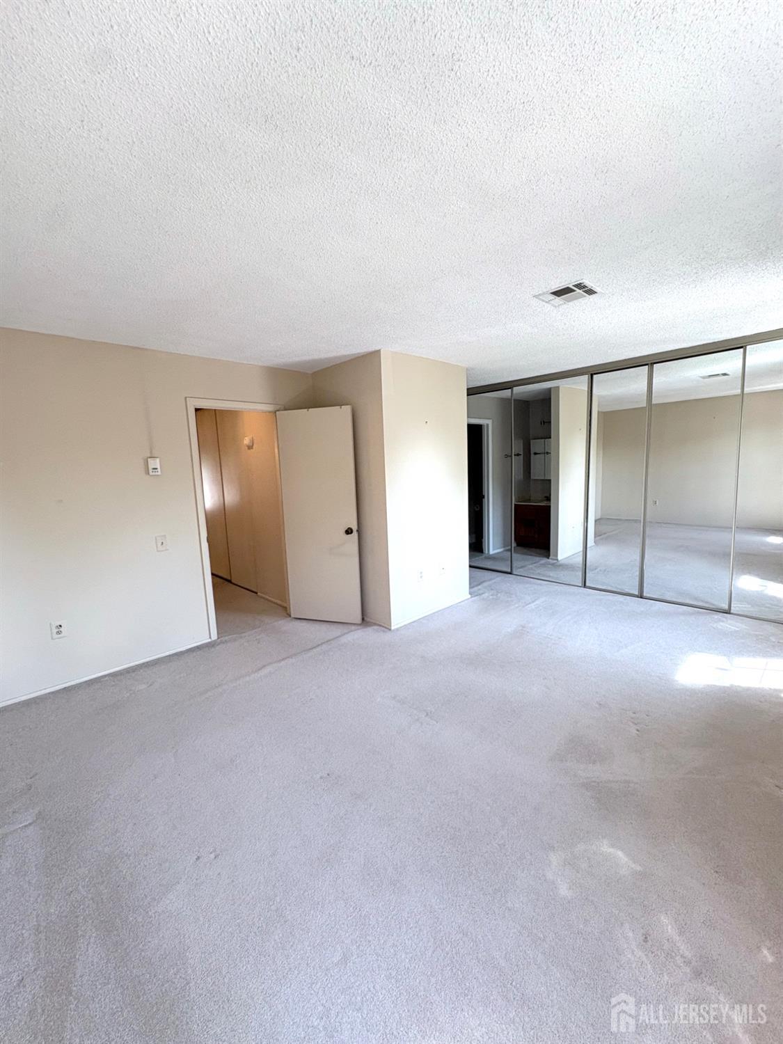 350 Jutland Drive Monroe NJ 08831