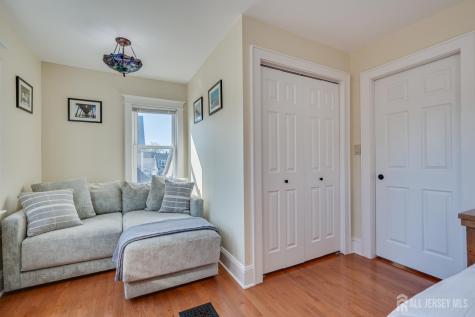 121 Columbia Avenue Metuchen NJ 08840