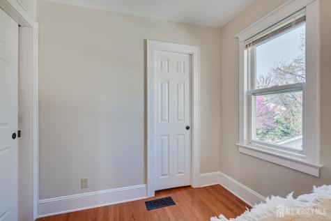 121 Columbia Avenue Metuchen NJ 08840