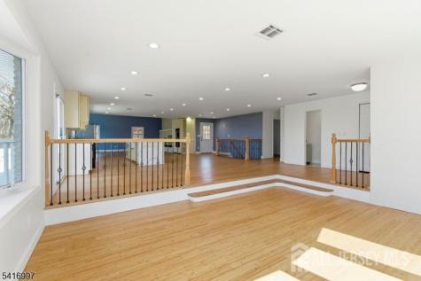 2 Rossi Drive Clinton Town NJ 08809