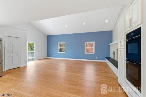 2 Rossi Drive Clinton Town NJ 08809