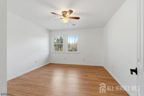 2 Rossi Drive Clinton Town NJ 08809