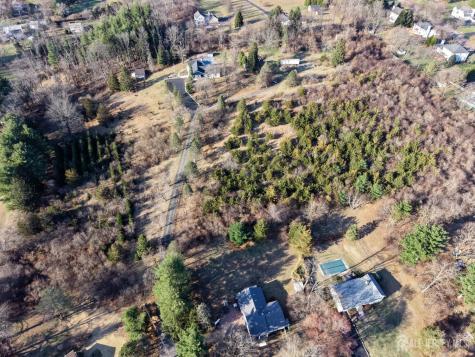 2 Rossi Drive Clinton Town NJ 08809